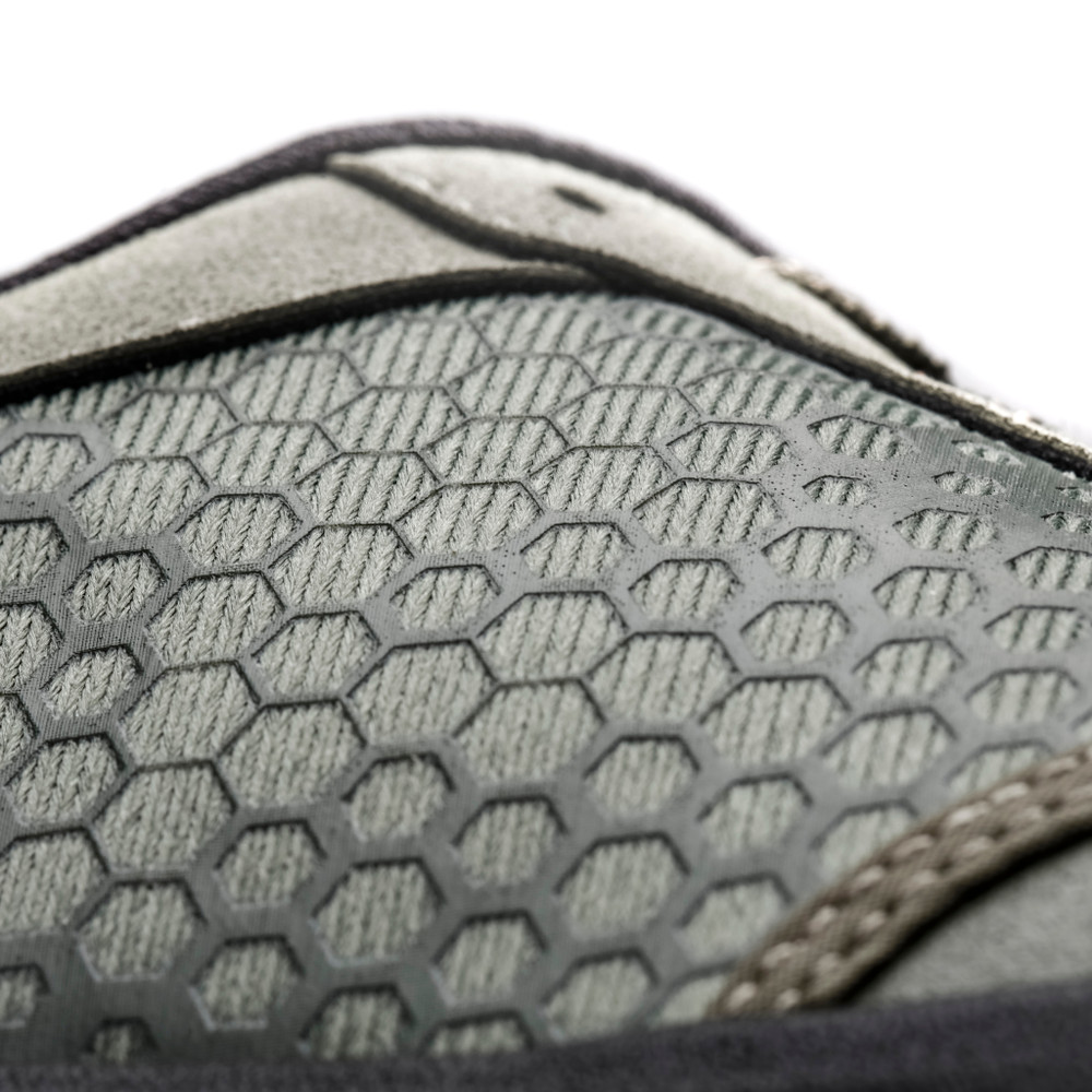 hg-acto-bike-shoes-green-black image number 10
