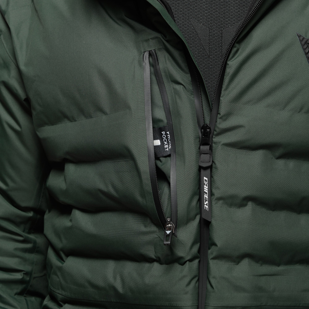 m003-d-dry-duffel-bag image number 9
